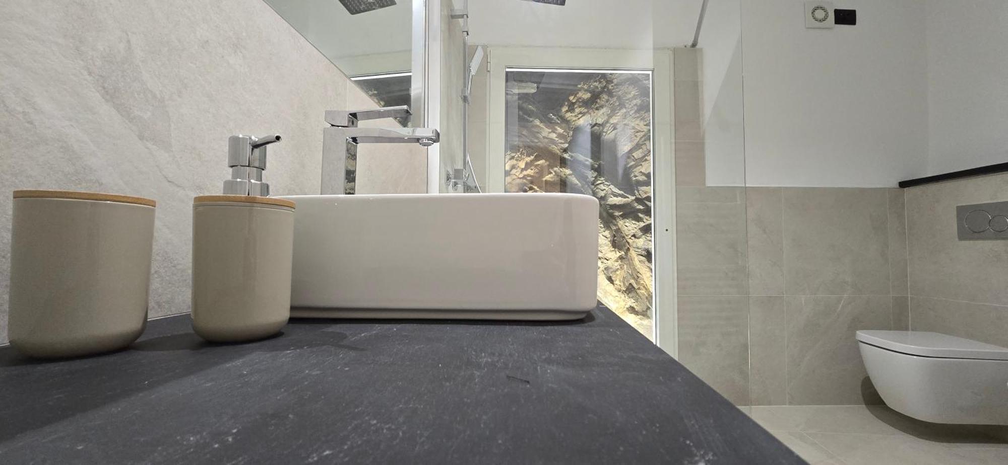 The White Cave- Bluchalet Riomaggiore Exteriör bild